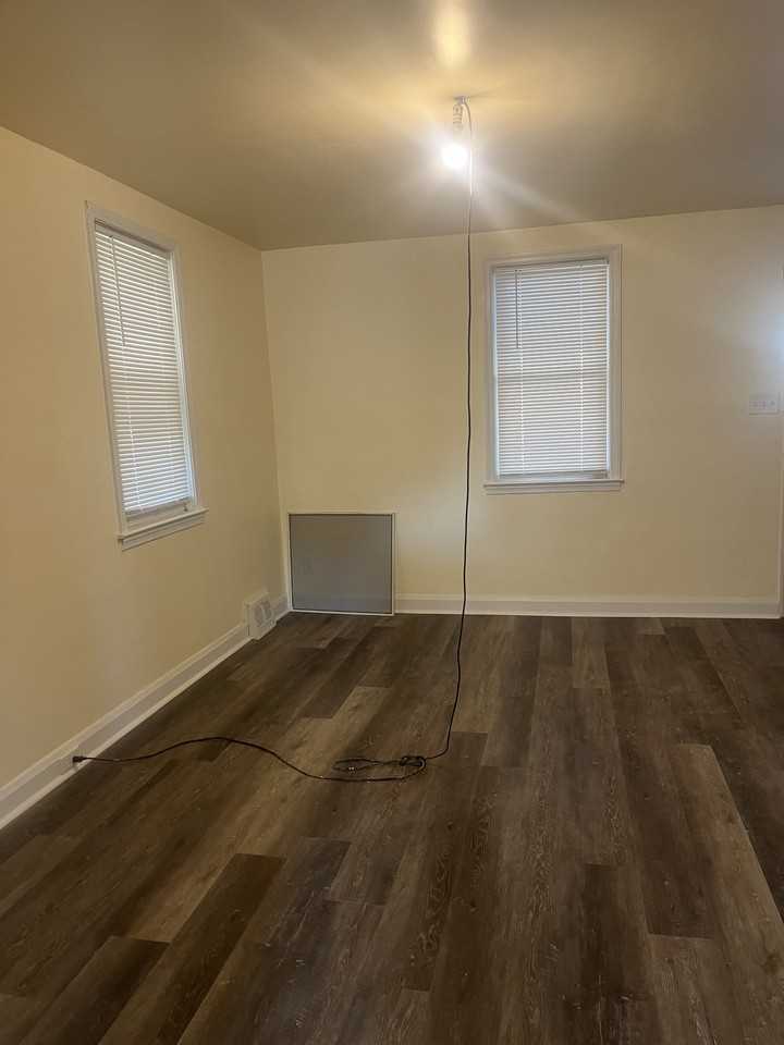 2100 Parksley Ave - Photo 4 of 18