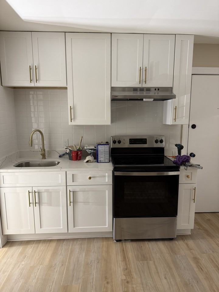 110 Railroad Ave #8 - Photo 7 of 7