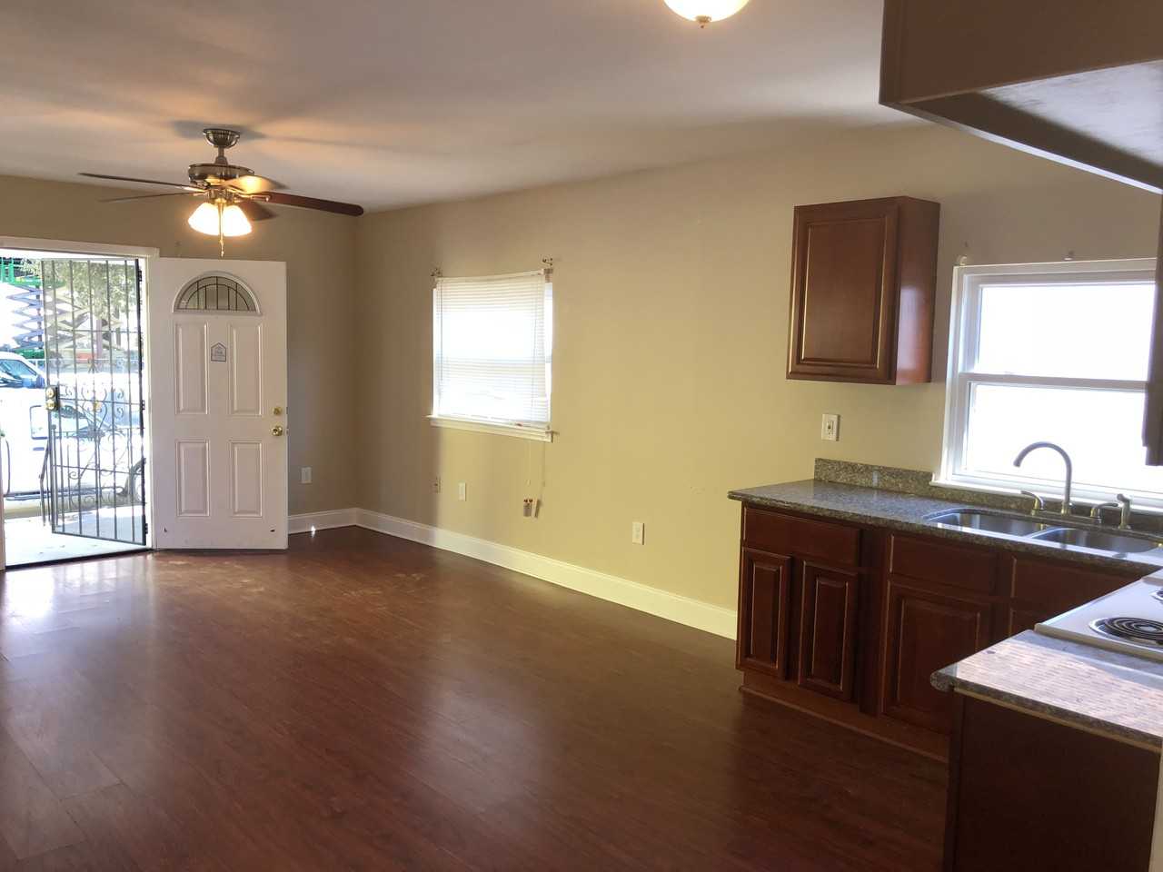 1818 Agriculture St #A - Photo 2 of 9