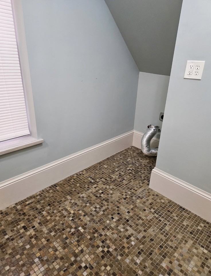 2137 California Ave #1F - Photo 7 of 14