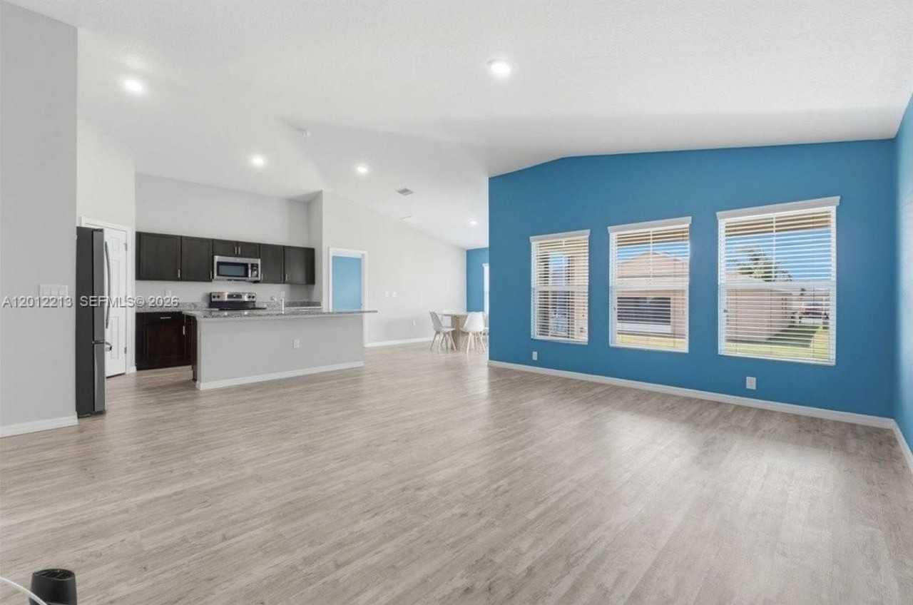1536 Axel Cir #NA - Photo 2 of 14
