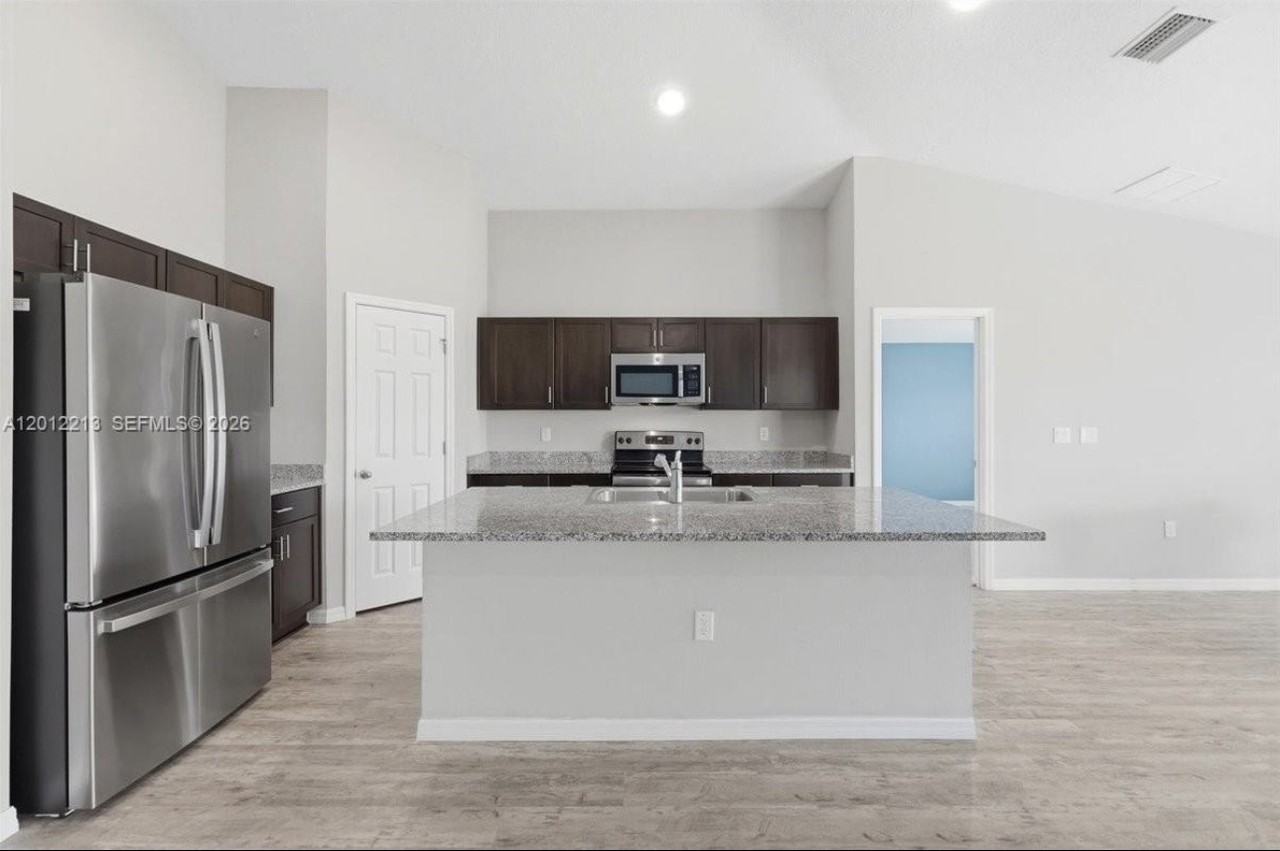1536 Axel Cir #NA - Photo 3 of 14
