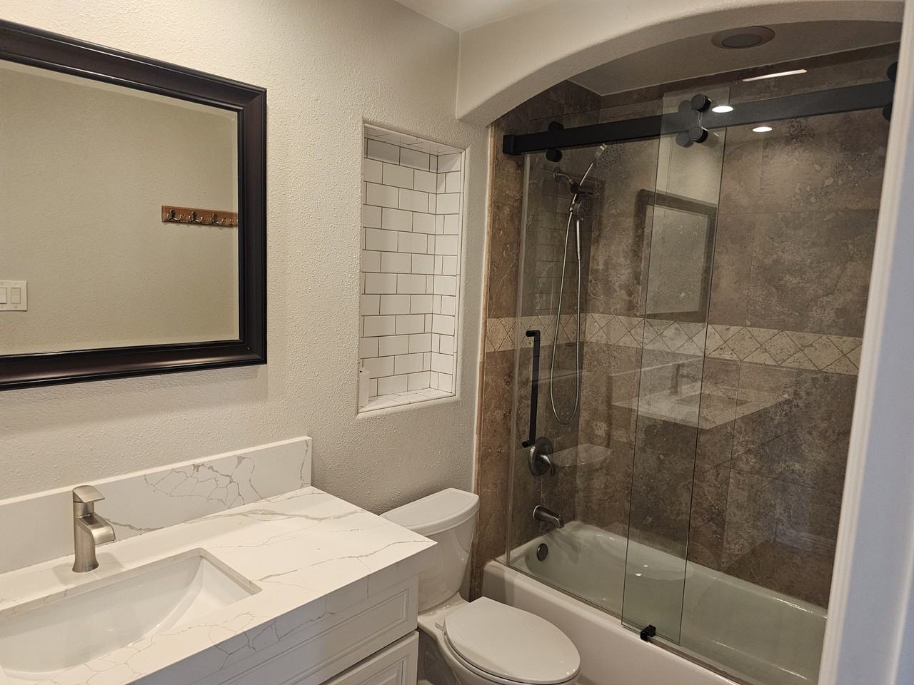 608 Las Flores Dr #NA - Photo 6 of 12