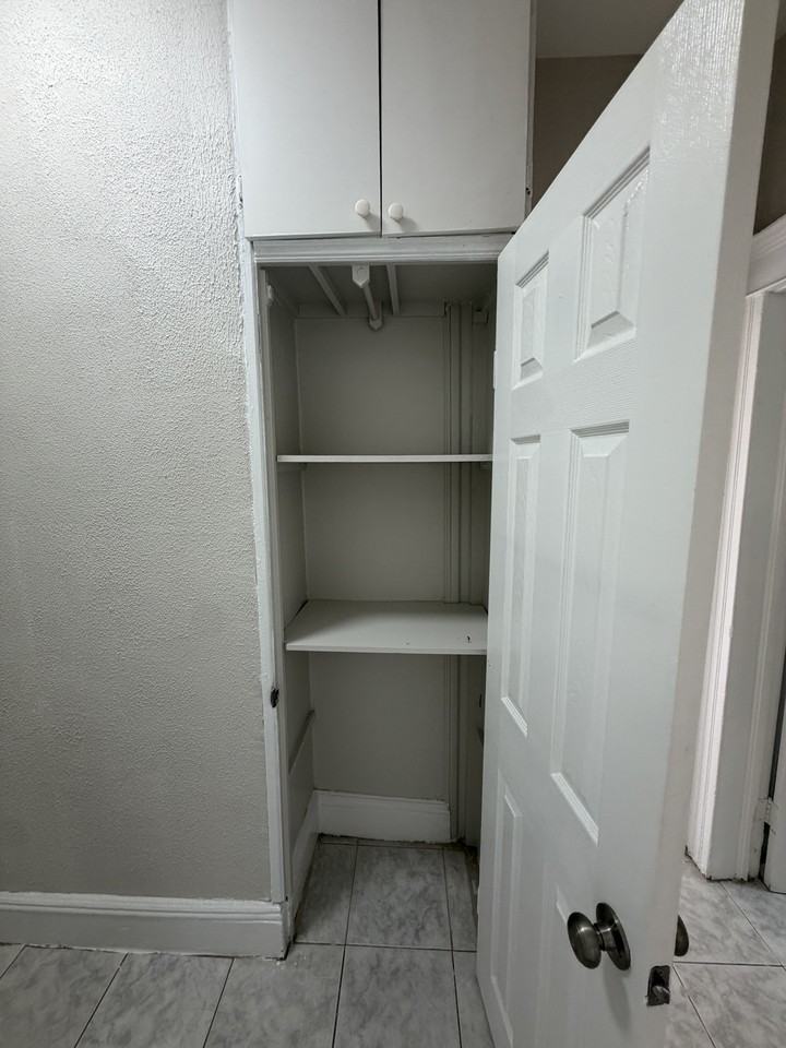 6302 Polk St #5 - Photo 6 of 9