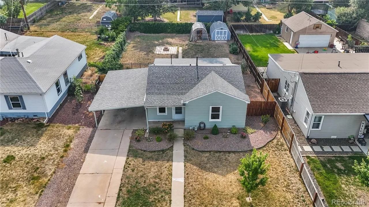 2035 S Julian Cir #NA - Photo 2 of 17