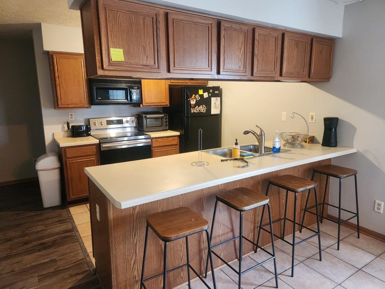 5886 Beechwood Dr #B - Photo 4 of 11