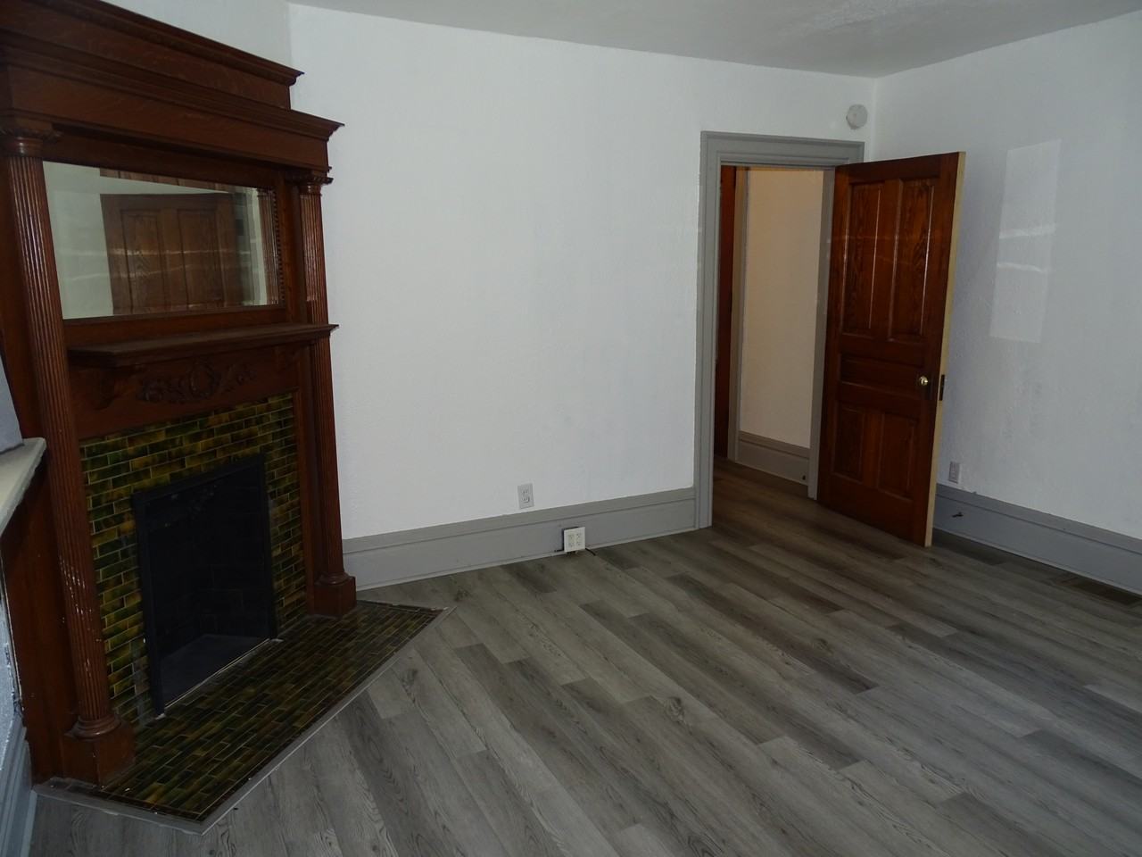 783 W Maumee St #1 - Photo 5 of 15