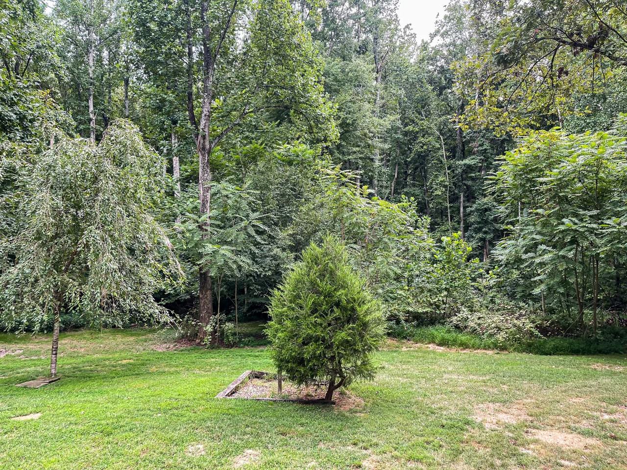 9395 Marcus Ln - Photo 4 of 13