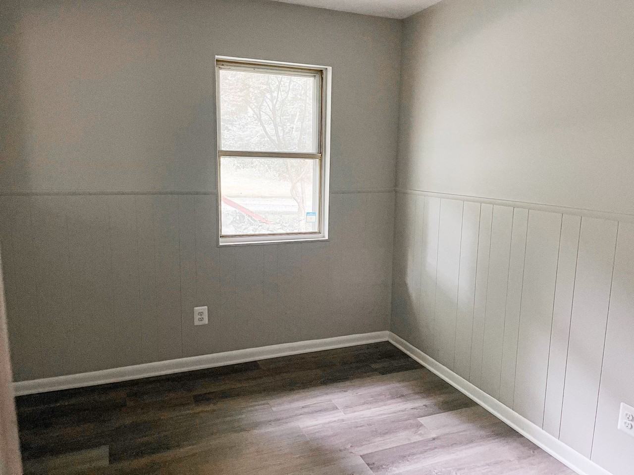 9395 Marcus Ln - Photo 7 of 13