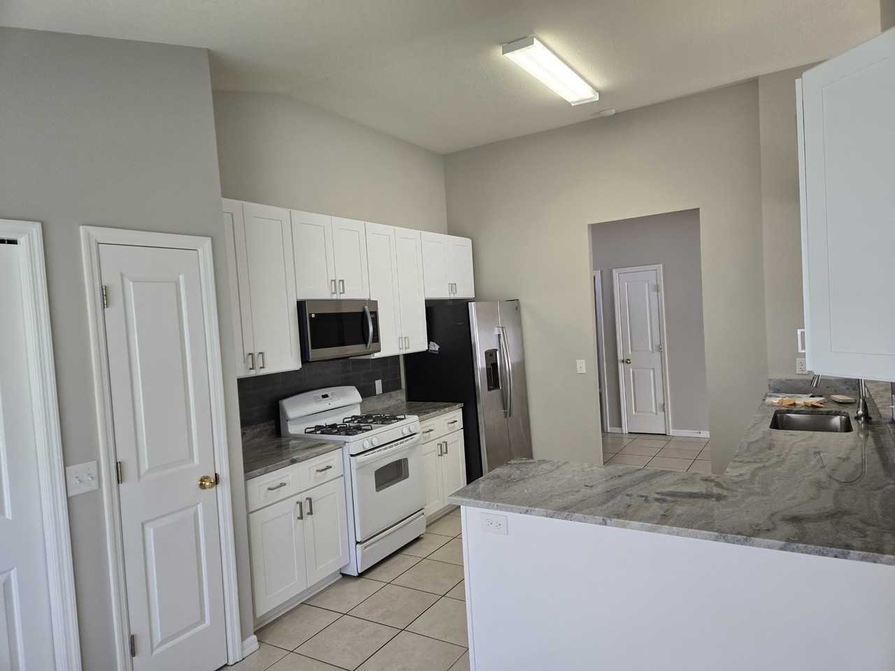 2638 Maylin Dr #NA - Photo 3 of 18
