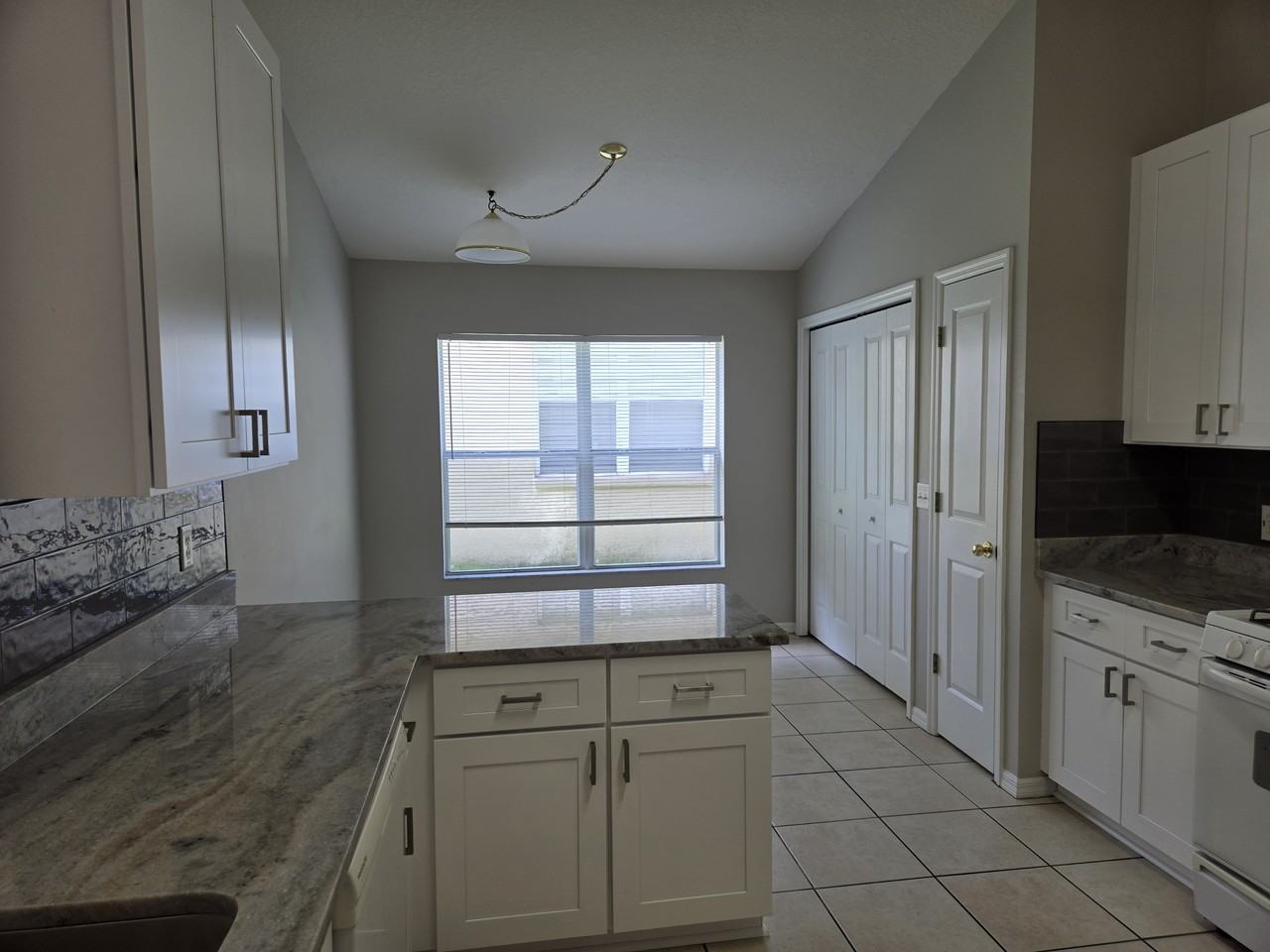 2638 Maylin Dr #NA - Photo 6 of 18
