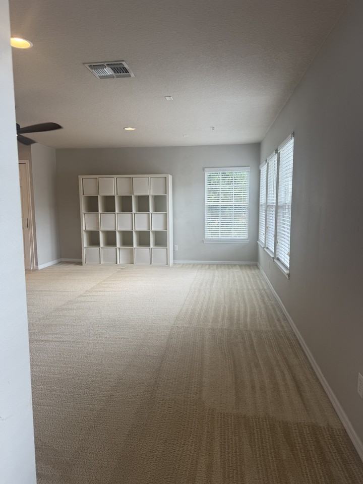 5175 Dorwin Pl #5175 - Photo 4 of 12