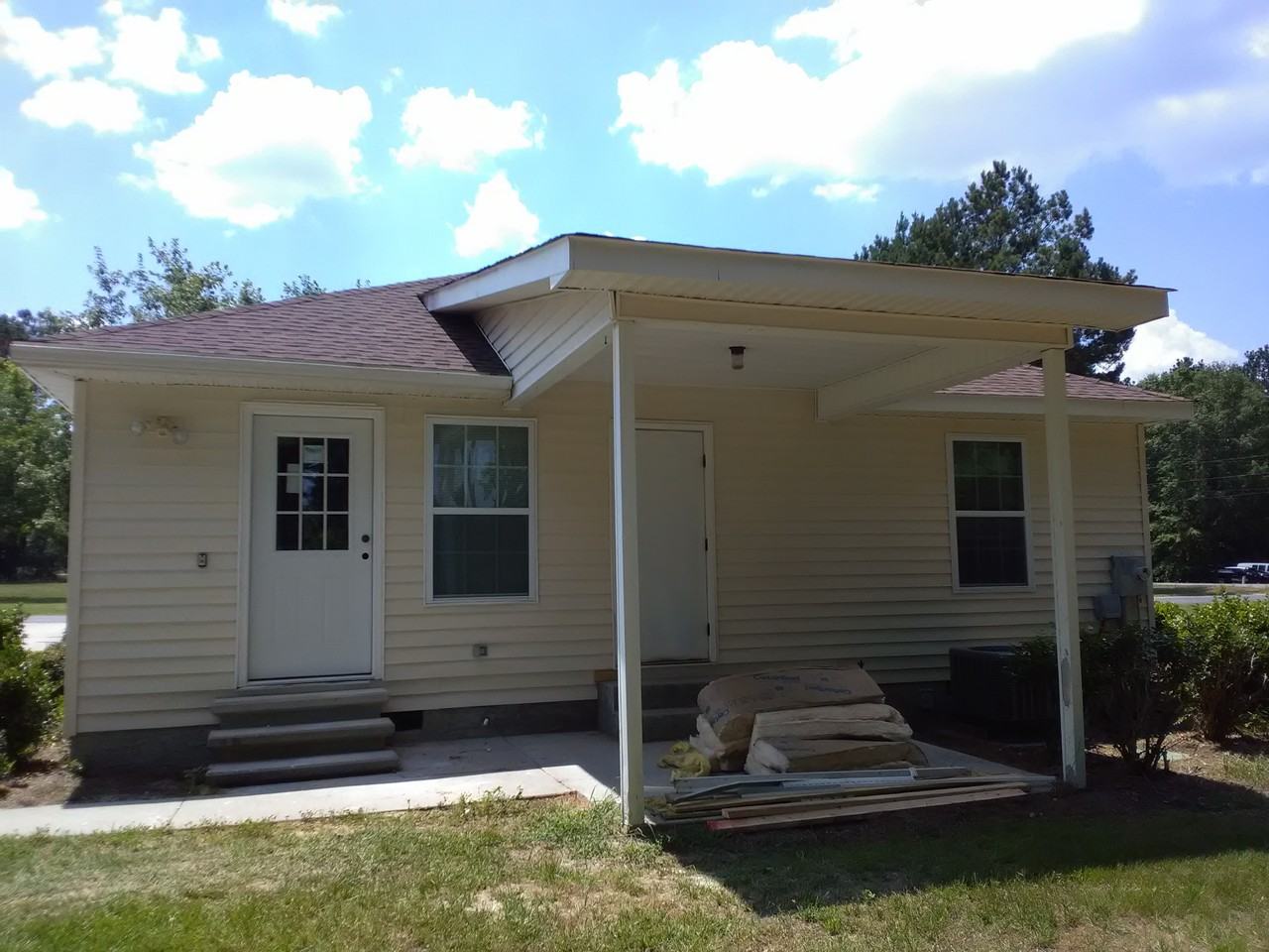 606 Windcrest Dr #NA - Photo 2 of 10