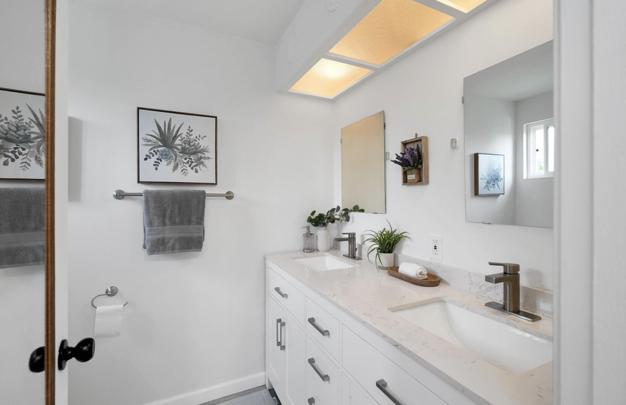 1742 Southgate Street - Photo 3 of 5