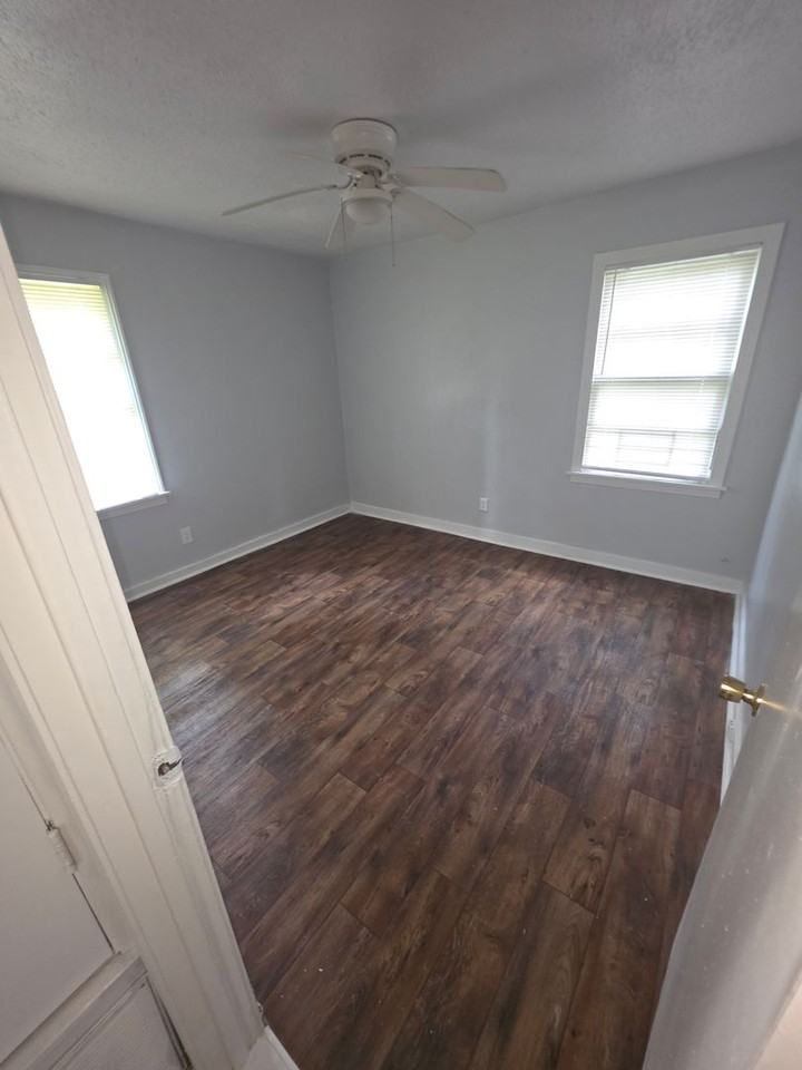 3133 Monticello Dr - Photo 3 of 6
