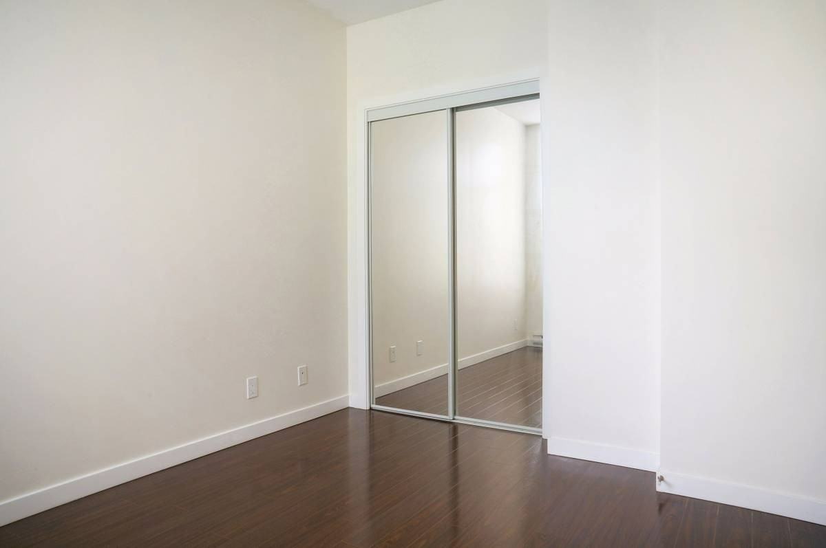 1068 West Broadway #209 - Photo 5 of 11