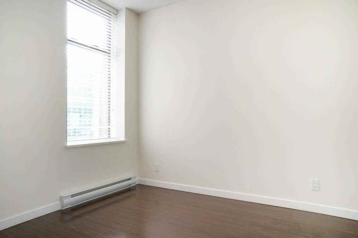 1068 West Broadway #209 - Photo 4 of 11