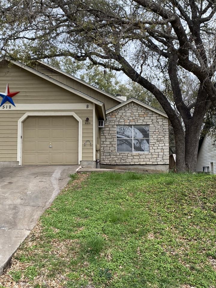 512 Cutty Trl #B - Photo 3 of 17