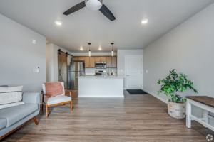 featured image of 980 Evergreen Dr