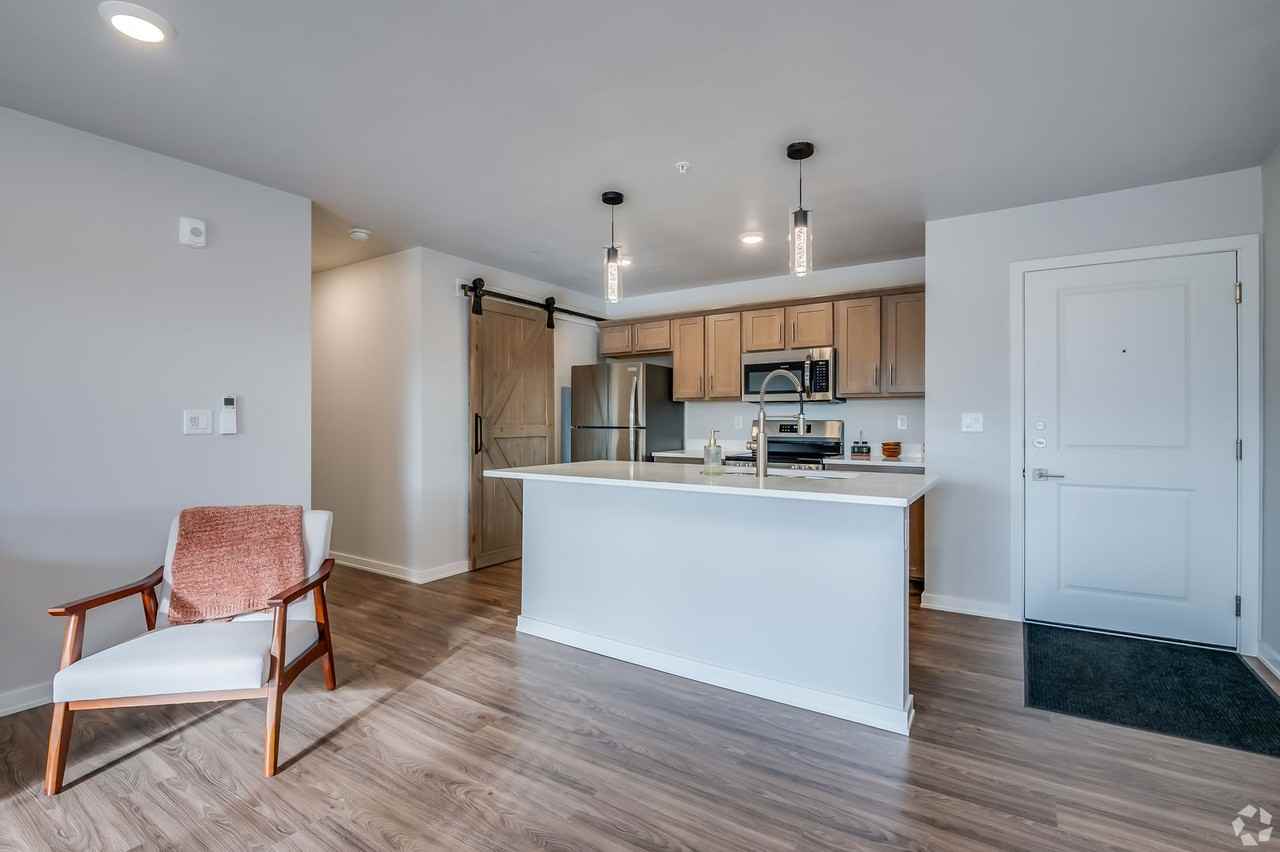 Legacy Creekside Apartments - Photo 5 of 50