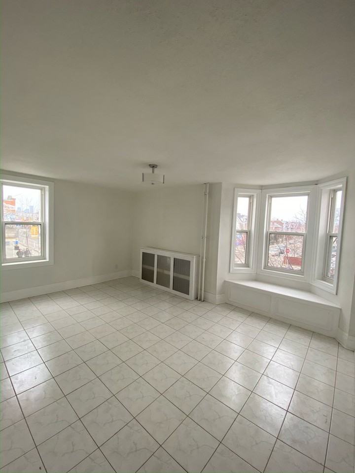 294 Concord Ave - Photo 7 of 7