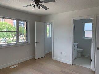 11569 - 11569 University Avenue - Photo 3 of 25