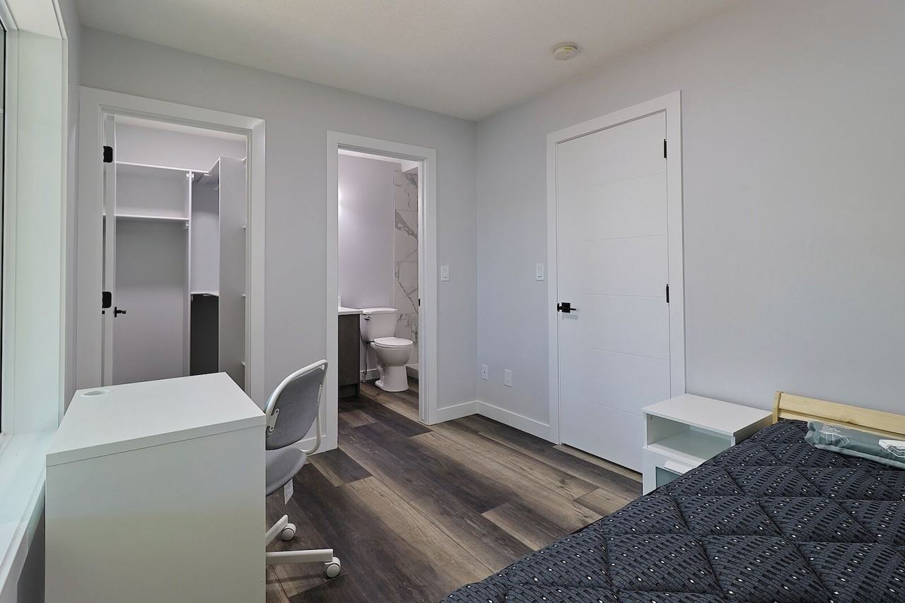 11217 79 Ave Nw - Photo 3 of 20