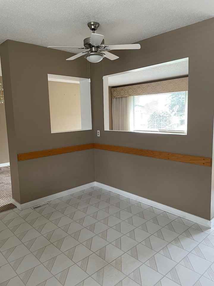 152 Huntridge Rd Ne - Photo 5 of 20