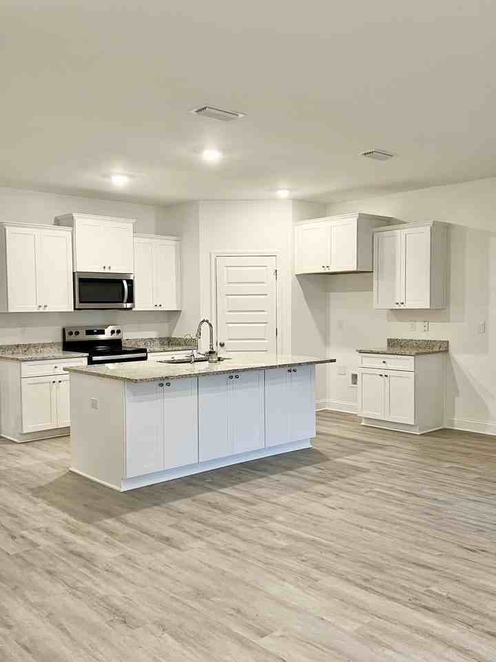 28 Piedmont Rd #1 - Photo 5 of 22