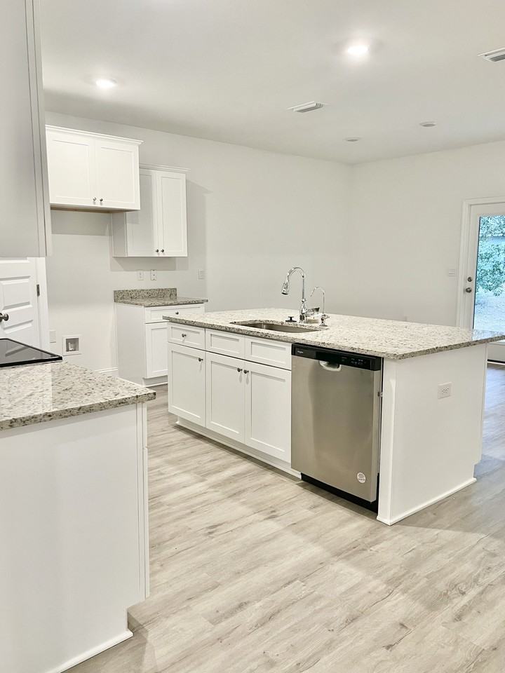 28 Piedmont Rd #1 - Photo 6 of 22