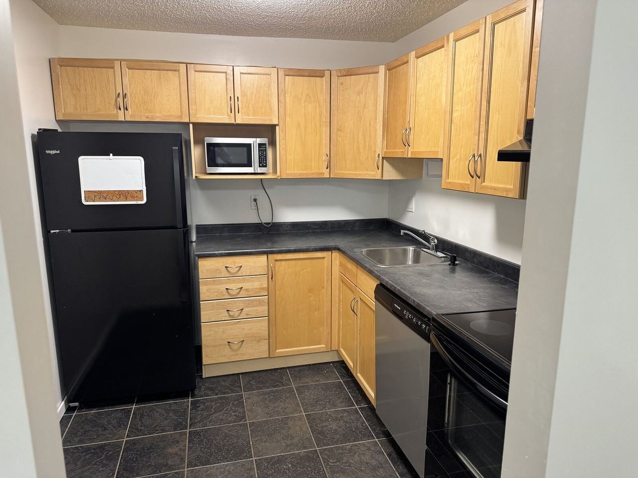 328 - 328 Woodbridge Way - Photo 4 of 14