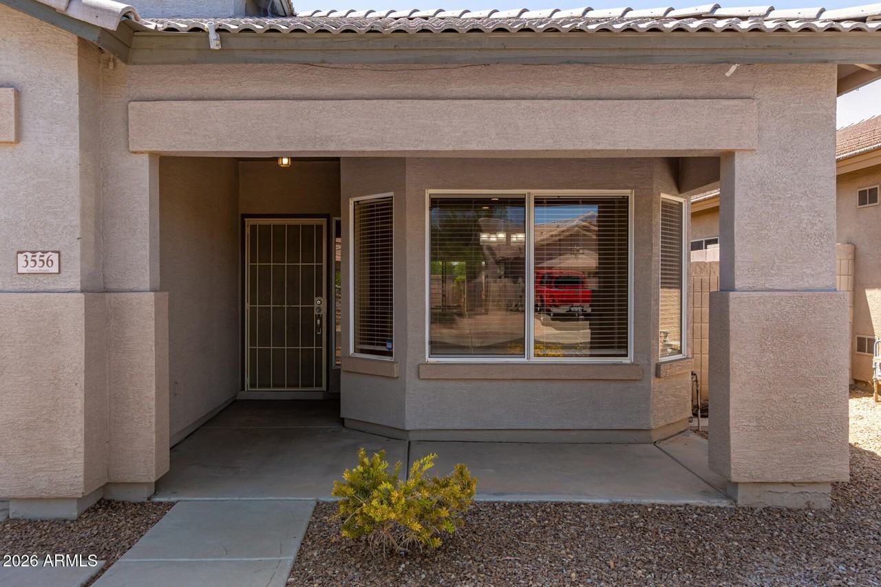 3556 N 143rd Ln - Photo 4 of 27