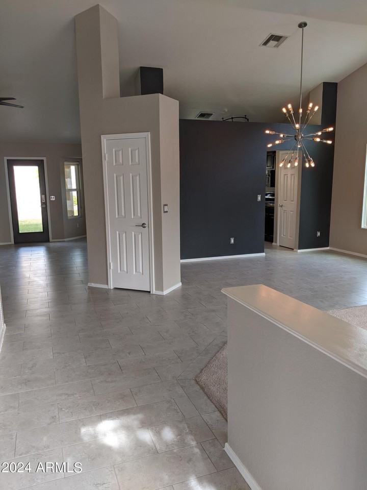 5708 E Angela Dr - Photo 2 of 33