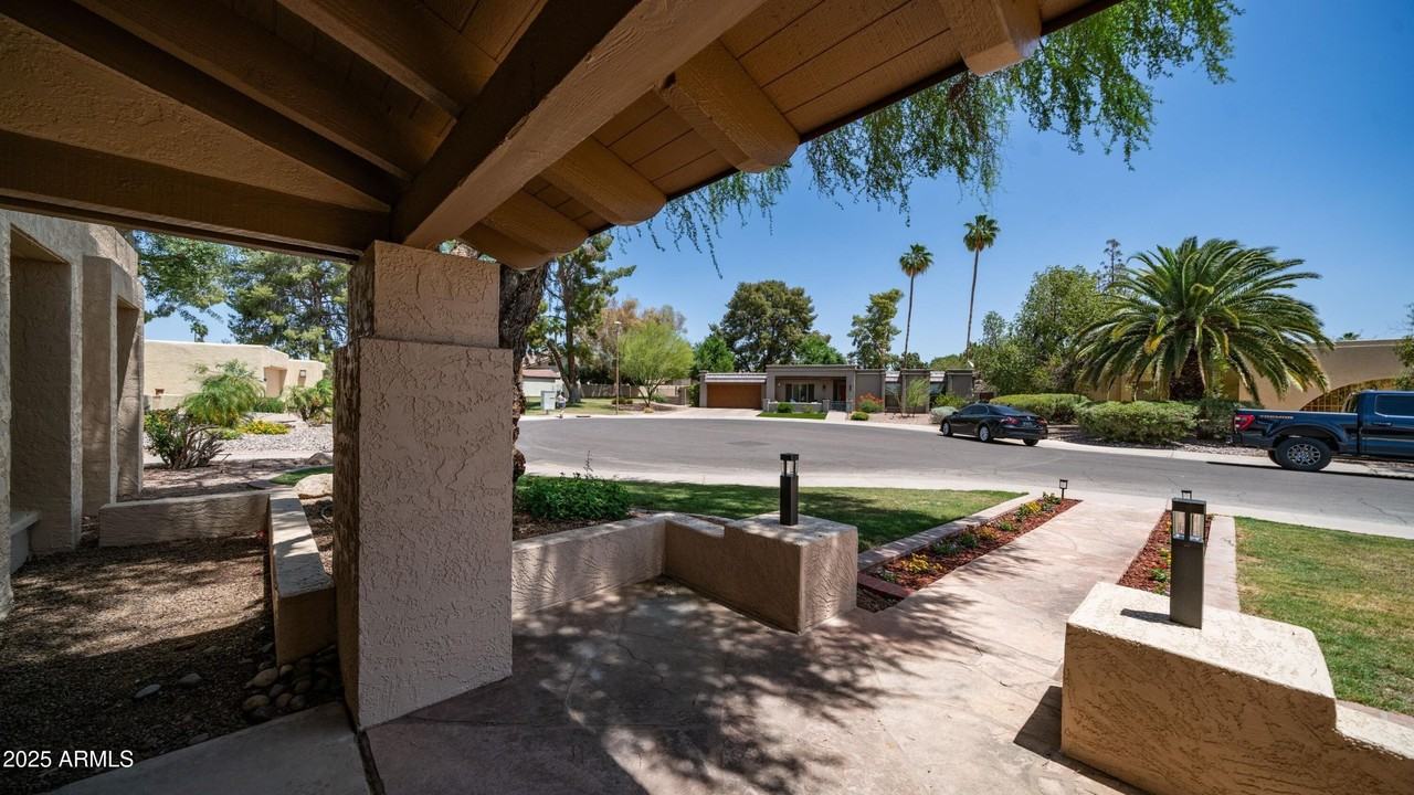 7628 N Via De La Siesta - Photo 3 of 42