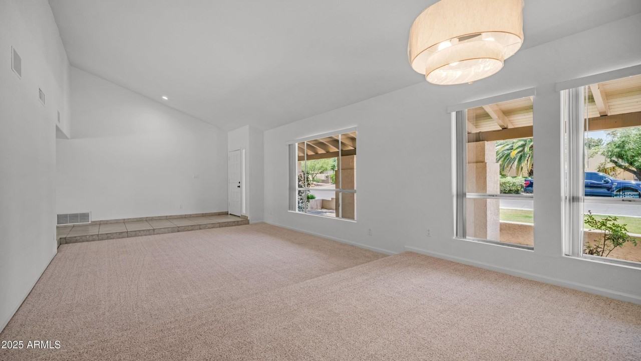 7628 N Via De La Siesta - Photo 5 of 42