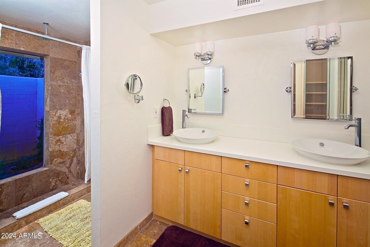 4539 E Karen Dr - Photo 7 of 19