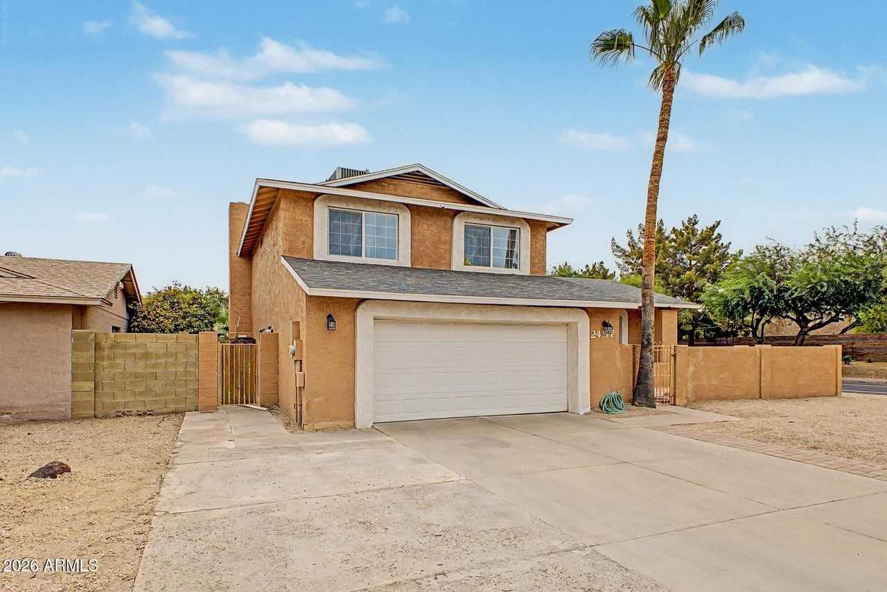 2457 W Redfield Rd - Photo 4 of 42