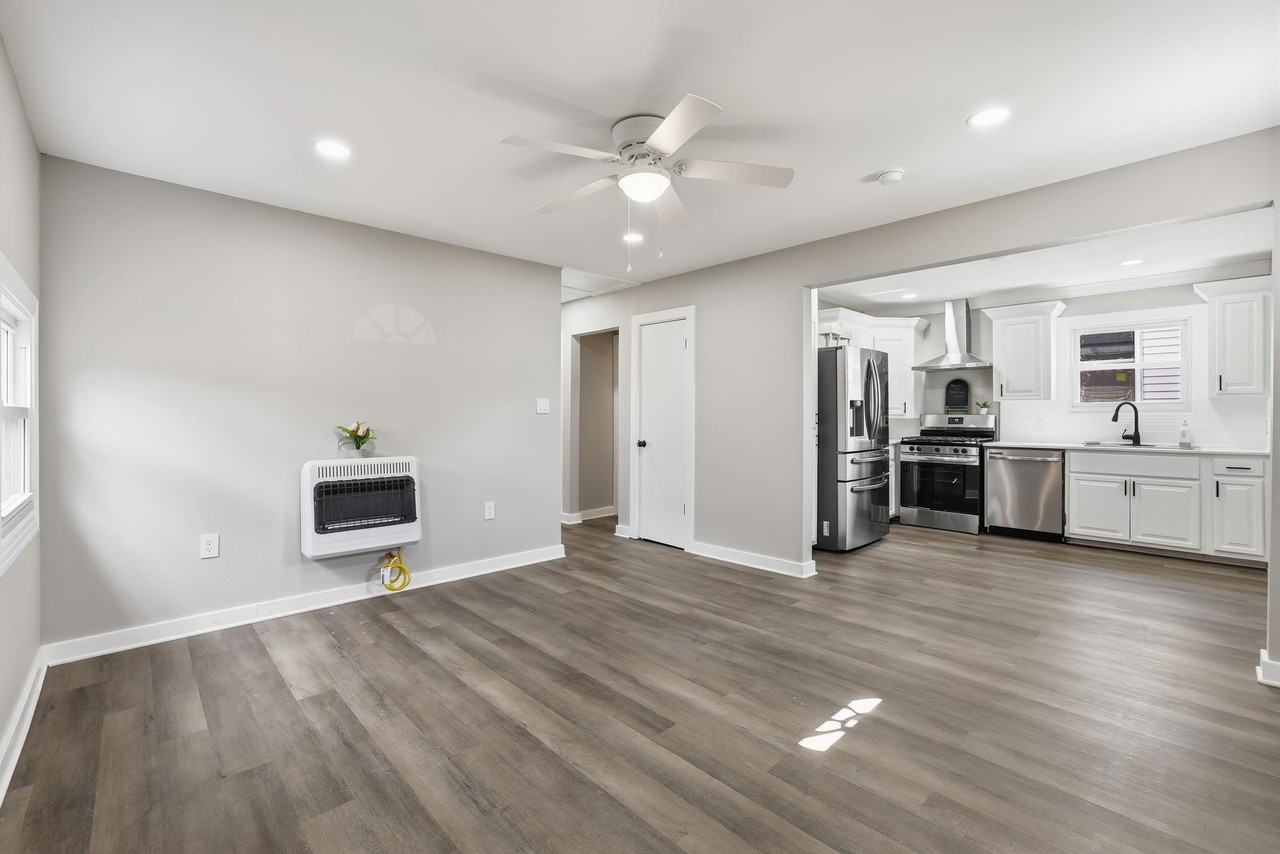 230 1/2 Morrison Ave - Photo 6 of 10
