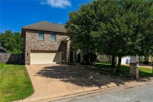 featured image of 2212 Brougham Pl