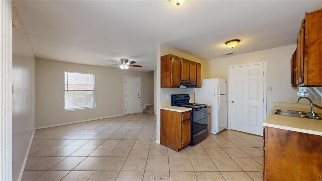1004 Verde Dr #B - Photo 4 of 13