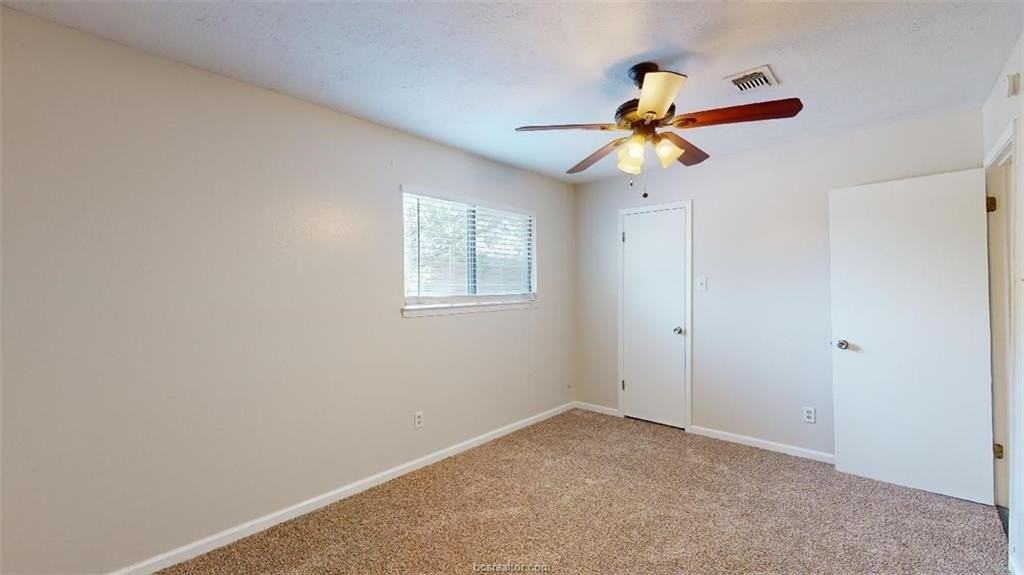 1004 Verde Dr #B - Photo 7 of 13