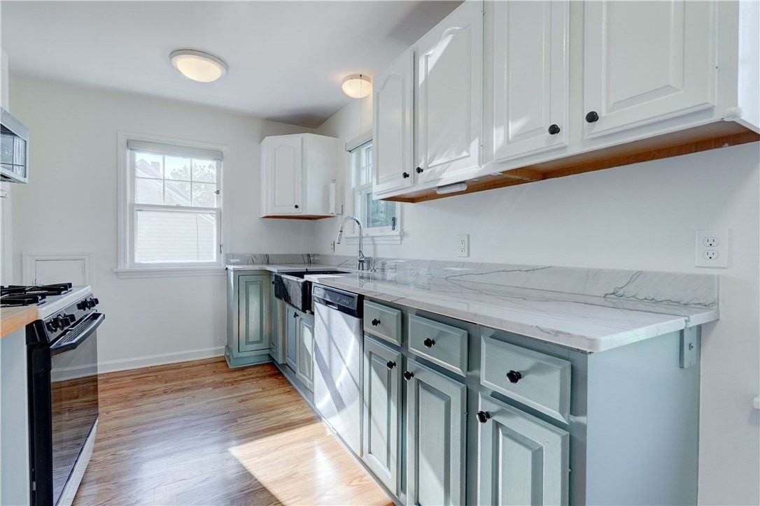 15 Maple St - Photo 5 of 15