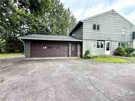 featured image of 4048A West Rd