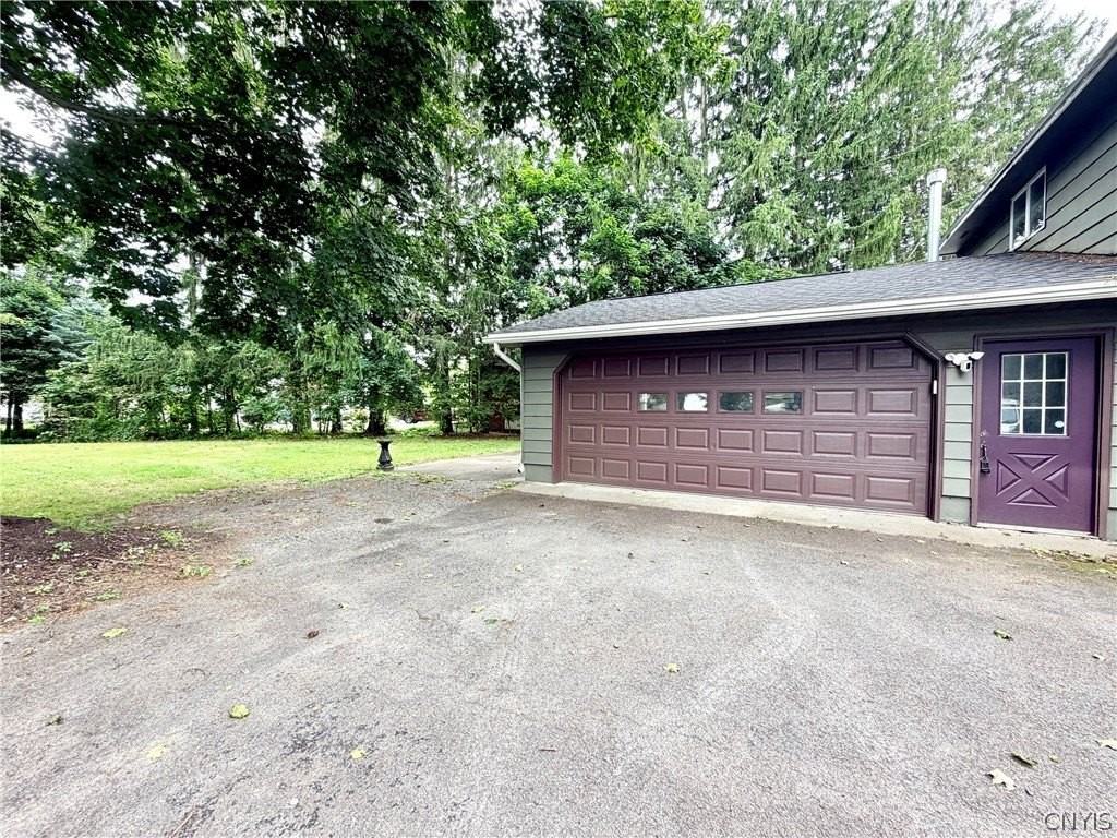 4048A West Rd - Photo 2 of 18