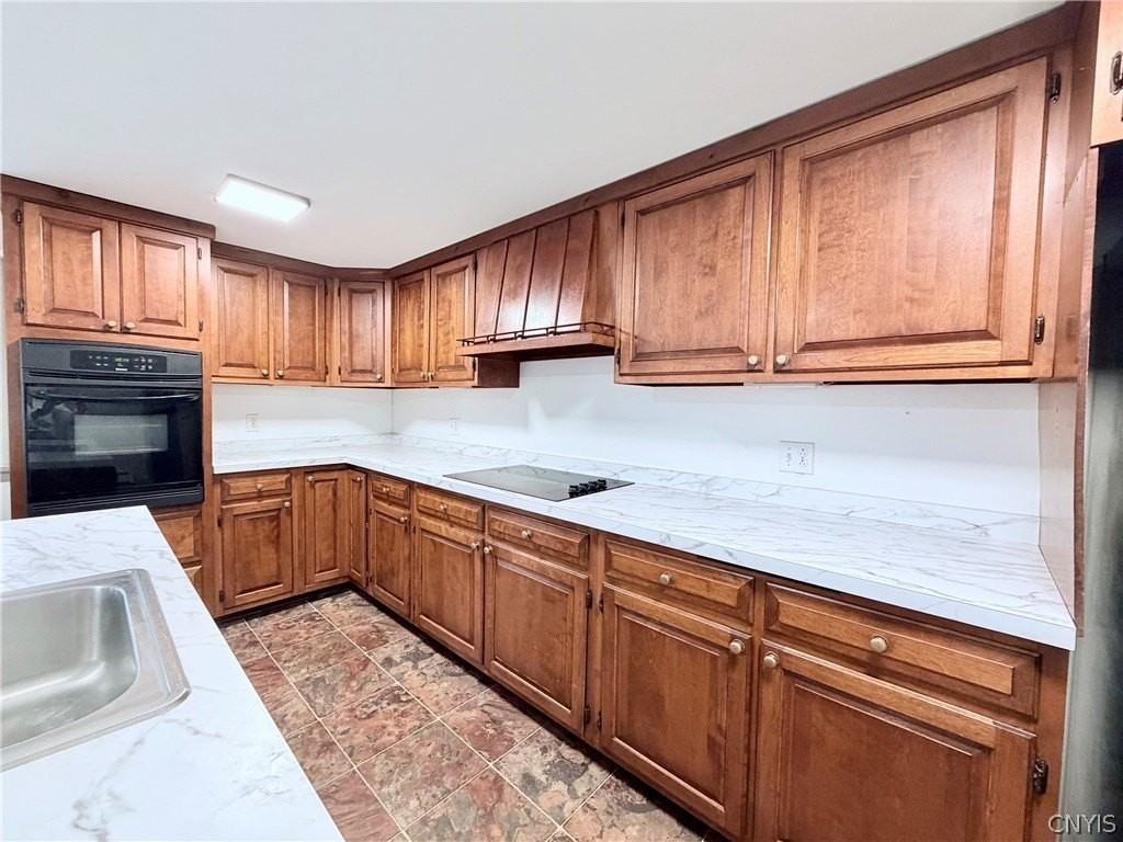 4048A West Rd - Photo 5 of 18