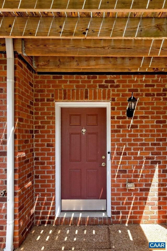 2138 Sundown Pl - Photo 4 of 40
