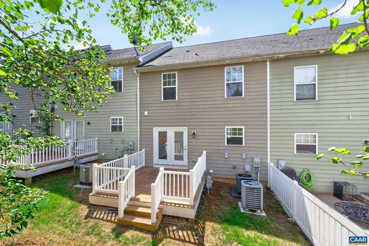 2138 Sundown Pl - Photo 5 of 40