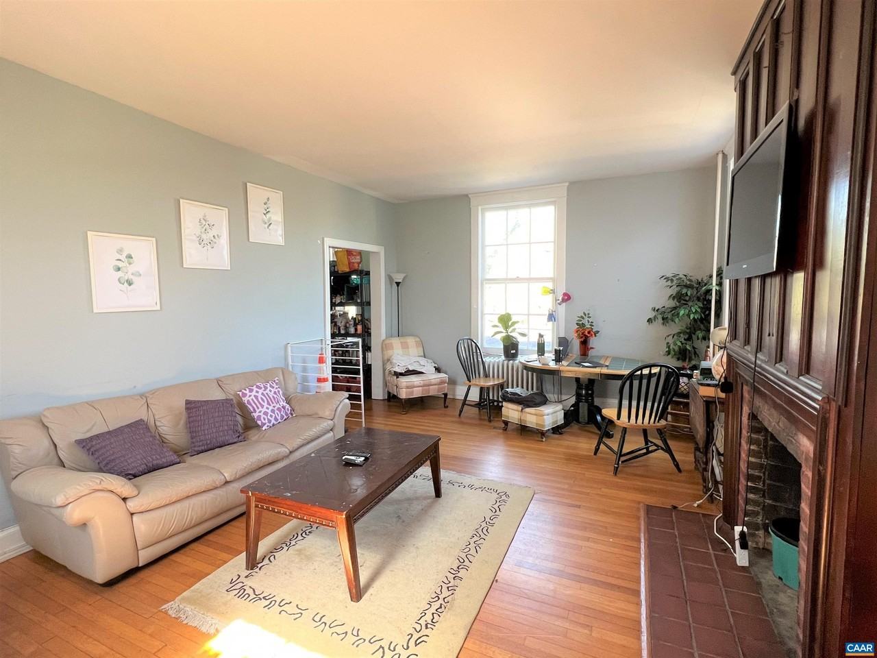 111 Washington Ave #A - Photo 4 of 37