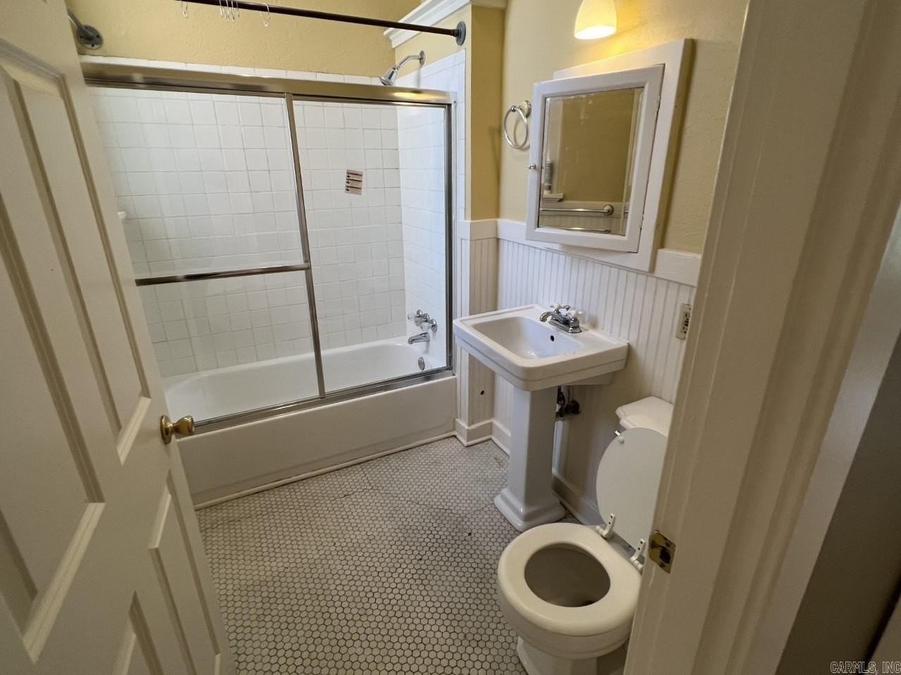 1419 Main St #A - Photo 7 of 7