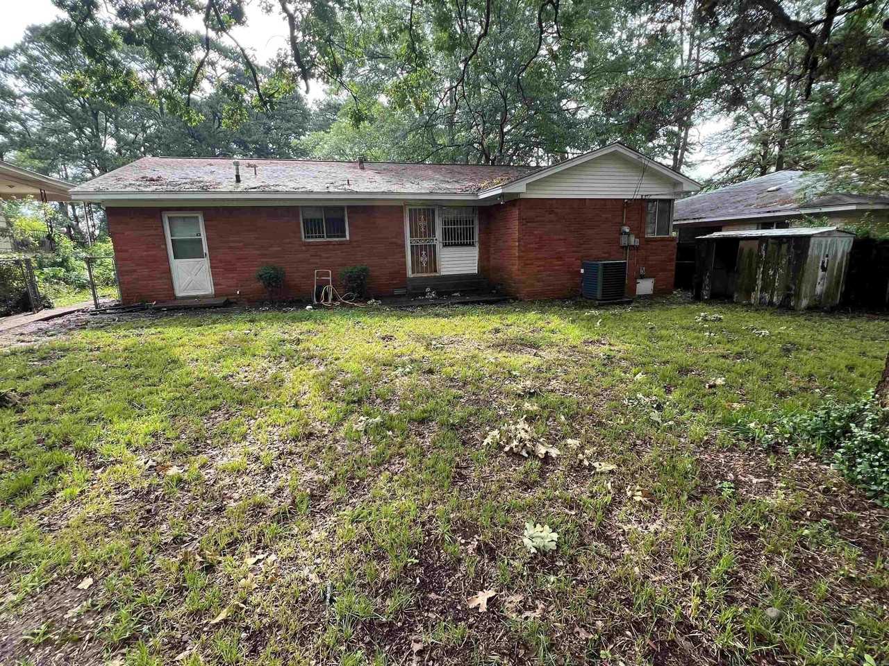 12 Bellemeade Dr - Photo 2 of 7